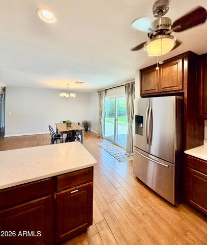 1601 W LAMAR Road, Phoenix, AZ 85015