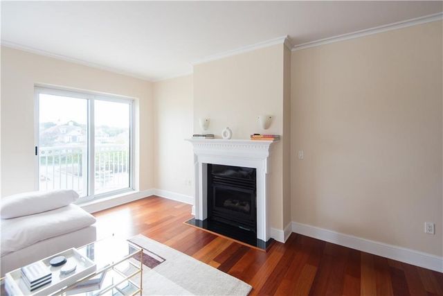 1 Tower Drive 306, Portsmouth, RI 02871