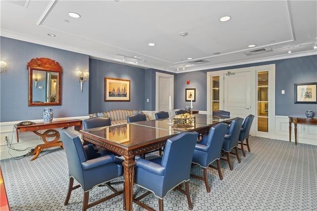 1 Tower Drive 306, Portsmouth, RI 02871