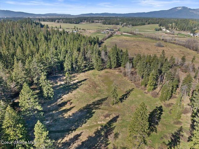 15213 N BOOT HILL RD, Hayden, ID 83835