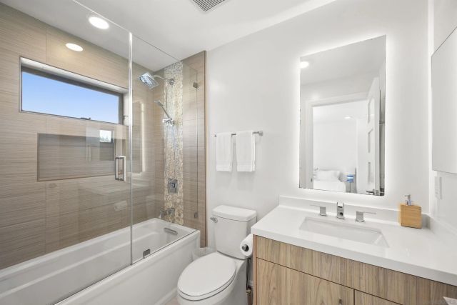 2925 Upshur, San Diego, CA 92106
