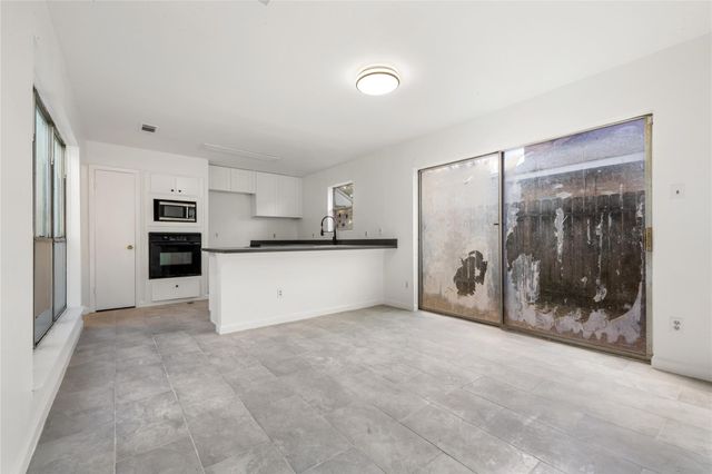 1858 Hilton Head Drive, Missouri City, TX 77459