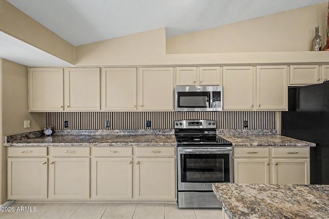 6929 W MONTE LINDO --, Glendale, AZ 85310