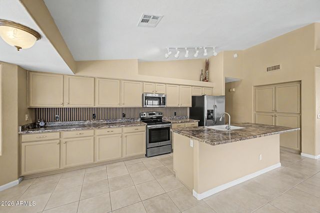 6929 W MONTE LINDO --, Glendale, AZ 85310