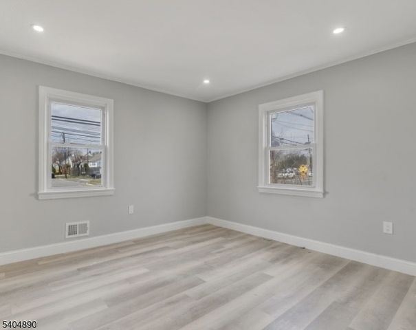 978 Rahway Ave, Woodbridge Twp., NJ 07001