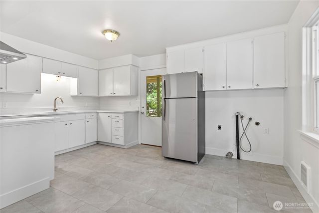 4541 Cable Street, Bellingham, WA 98229