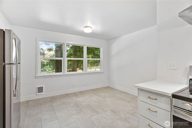 4541 Cable Street, Bellingham, WA 98229