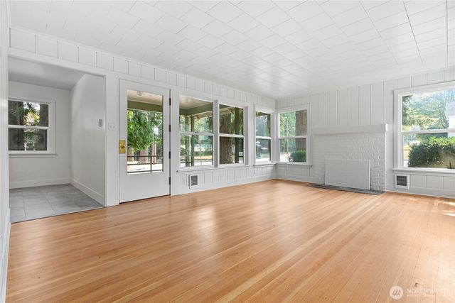 4541 Cable Street, Bellingham, WA 98229