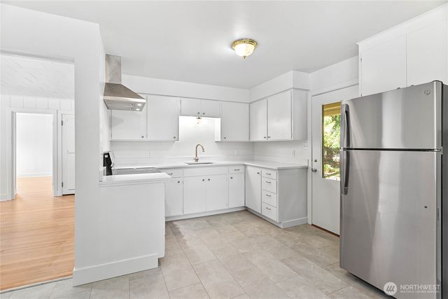 4541 Cable Street, Bellingham, WA 98229