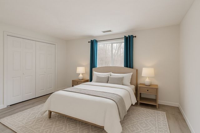 235 Oakland Ave 235, Methuen, MA 01844