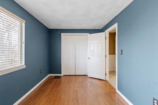 235 Oakland Ave 235, Methuen, MA 01844