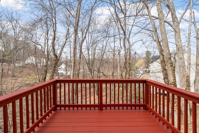 235 Oakland Ave 235, Methuen, MA 01844