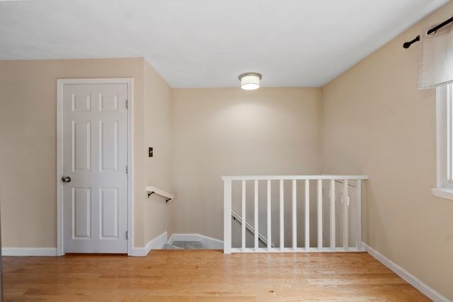 235 Oakland Ave 235, Methuen, MA 01844