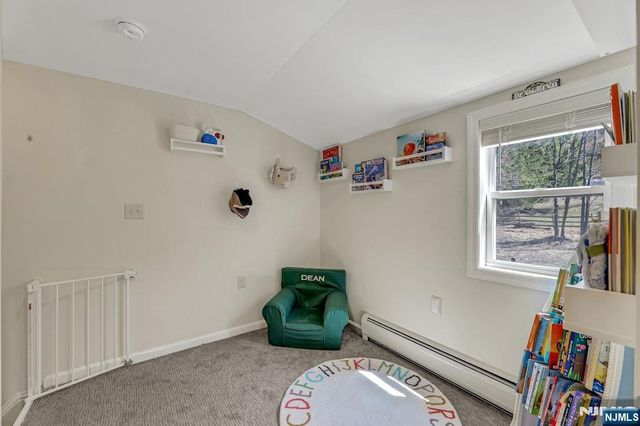 23 Upper Mountain Glen Lake Drive, West Milford, NJ 07480