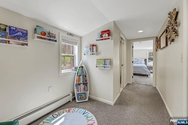 23 Upper Mountain Glen Lake Drive, West Milford, NJ 07480