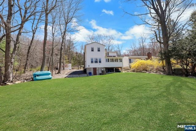 23 Upper Mountain Glen Lake Drive, West Milford, NJ 07480