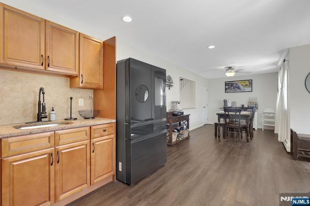 23 Upper Mountain Glen Lake Drive, West Milford, NJ 07480