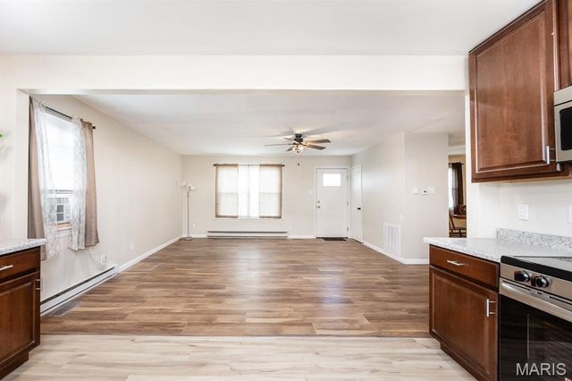 2309 S 6th Street, Fayetteville, IL 62258