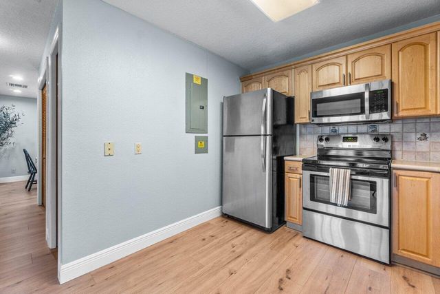 3303 Custer Avenue, Wellington, FL 33467