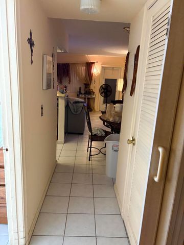 3 Kent A, West Palm Beach, FL 33417