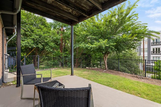900 S Lamar BLVD 201, Austin, TX 78704