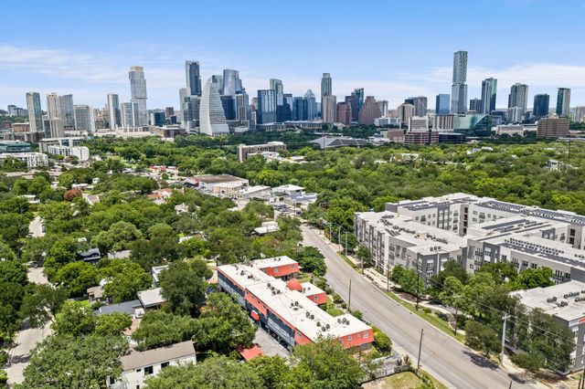 900 S Lamar BLVD 201, Austin, TX 78704