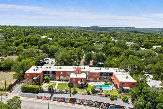900 S Lamar BLVD 201, Austin, TX 78704