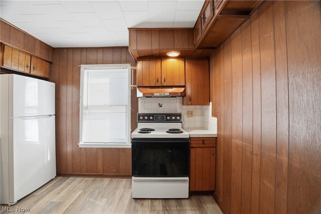 638 6th Street, Marietta, OH 45750