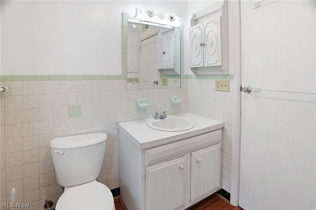 638 6th Street, Marietta, OH 45750