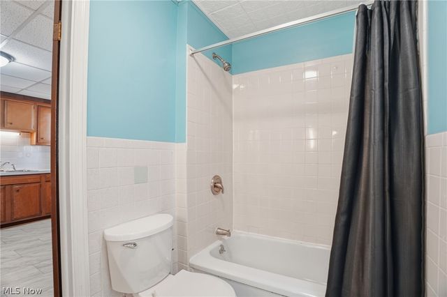 638 6th Street, Marietta, OH 45750