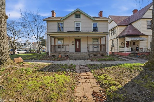 638 6th Street, Marietta, OH 45750