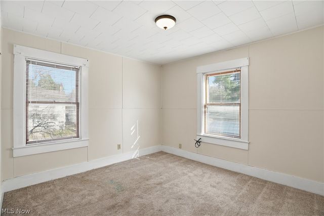 638 6th Street, Marietta, OH 45750