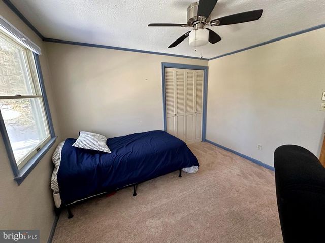 207 CANTERBURY DR, State College, PA 16803