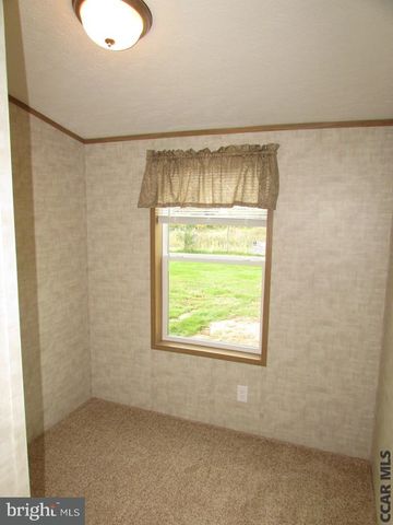 382 HAWK LN, Julian, PA 16844