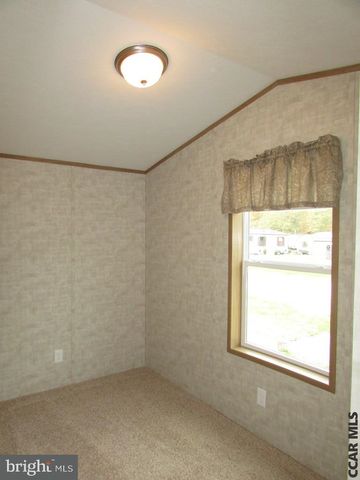 382 HAWK LN, Julian, PA 16844