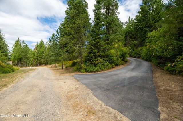 5671 E Wildlife TRL, Hayden, ID 83835