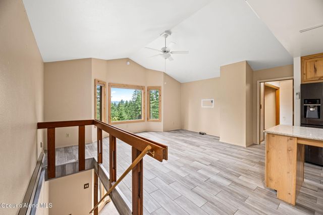 5671 E Wildlife TRL, Hayden, ID 83835