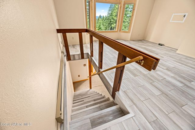 5671 E Wildlife TRL, Hayden, ID 83835