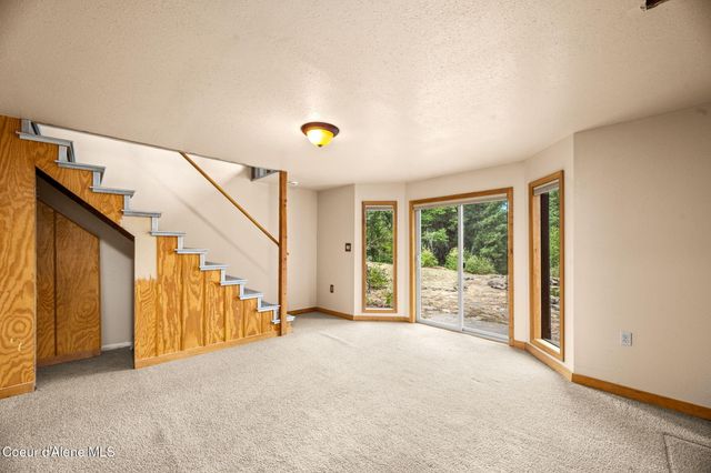 5671 E Wildlife TRL, Hayden, ID 83835