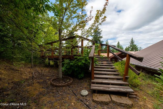 5671 E Wildlife TRL, Hayden, ID 83835