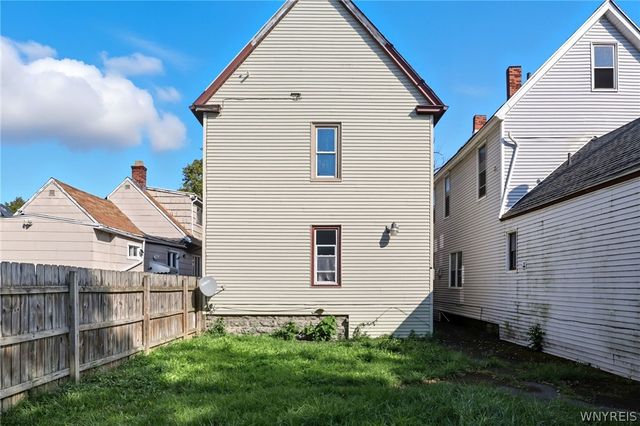 160 Benzinger Street, Buffalo, NY 14206