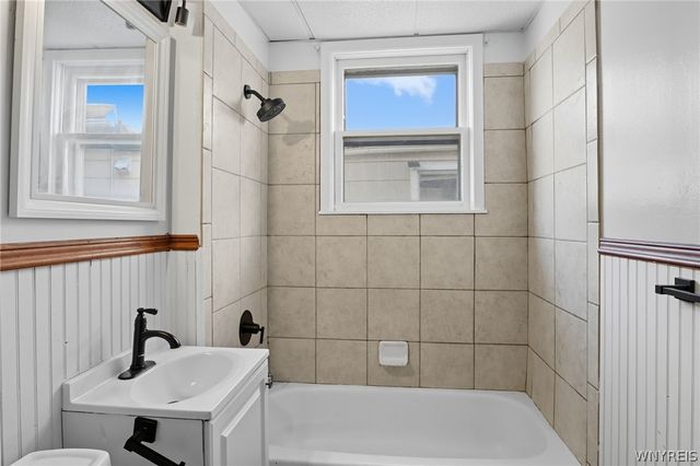 160 Benzinger Street, Buffalo, NY 14206