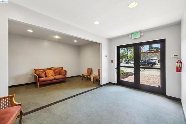 745 Buena Vista Avenue, Alameda, CA 94501