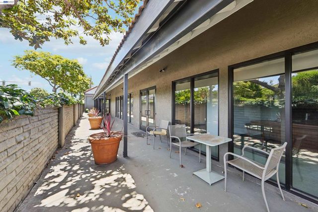 745 Buena Vista Avenue, Alameda, CA 94501
