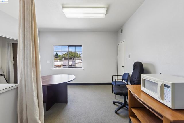 745 Buena Vista Avenue, Alameda, CA 94501