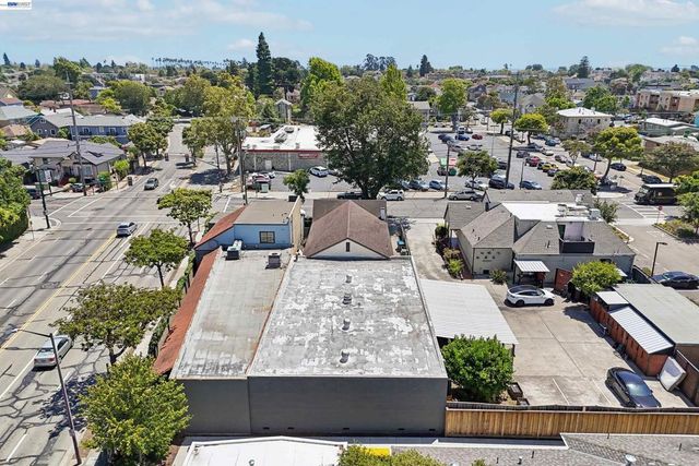 745 Buena Vista Avenue, Alameda, CA 94501