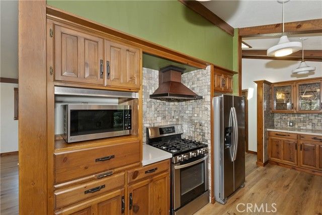 501 Wellsley Drive, Lake Arrowhead, CA 92352