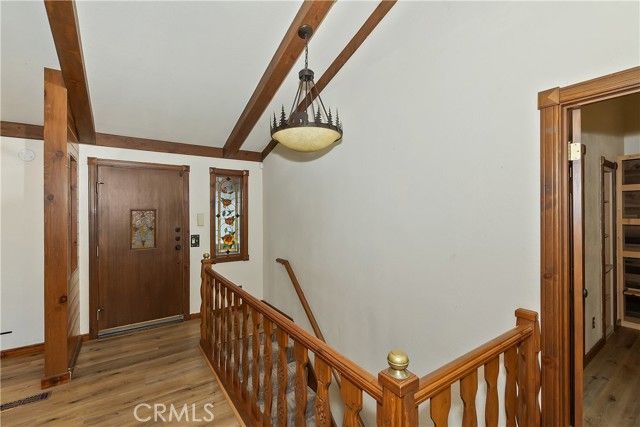 501 Wellsley Drive, Lake Arrowhead, CA 92352