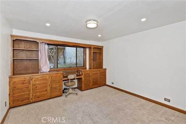 501 Wellsley Drive, Lake Arrowhead, CA 92352