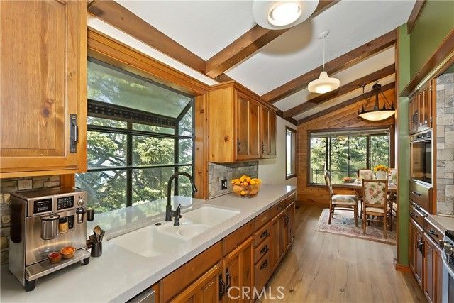 501 Wellsley Drive, Lake Arrowhead, CA 92352